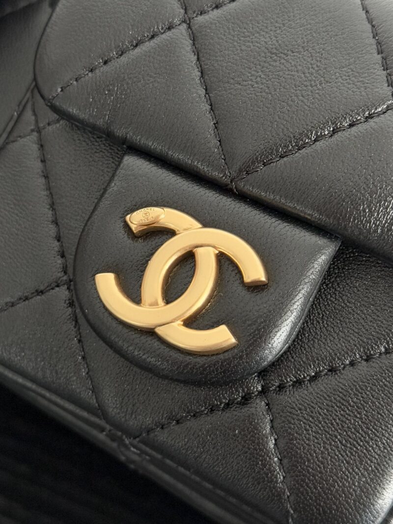 Chanel 25C Black Hobo Bag Replica - Image 2