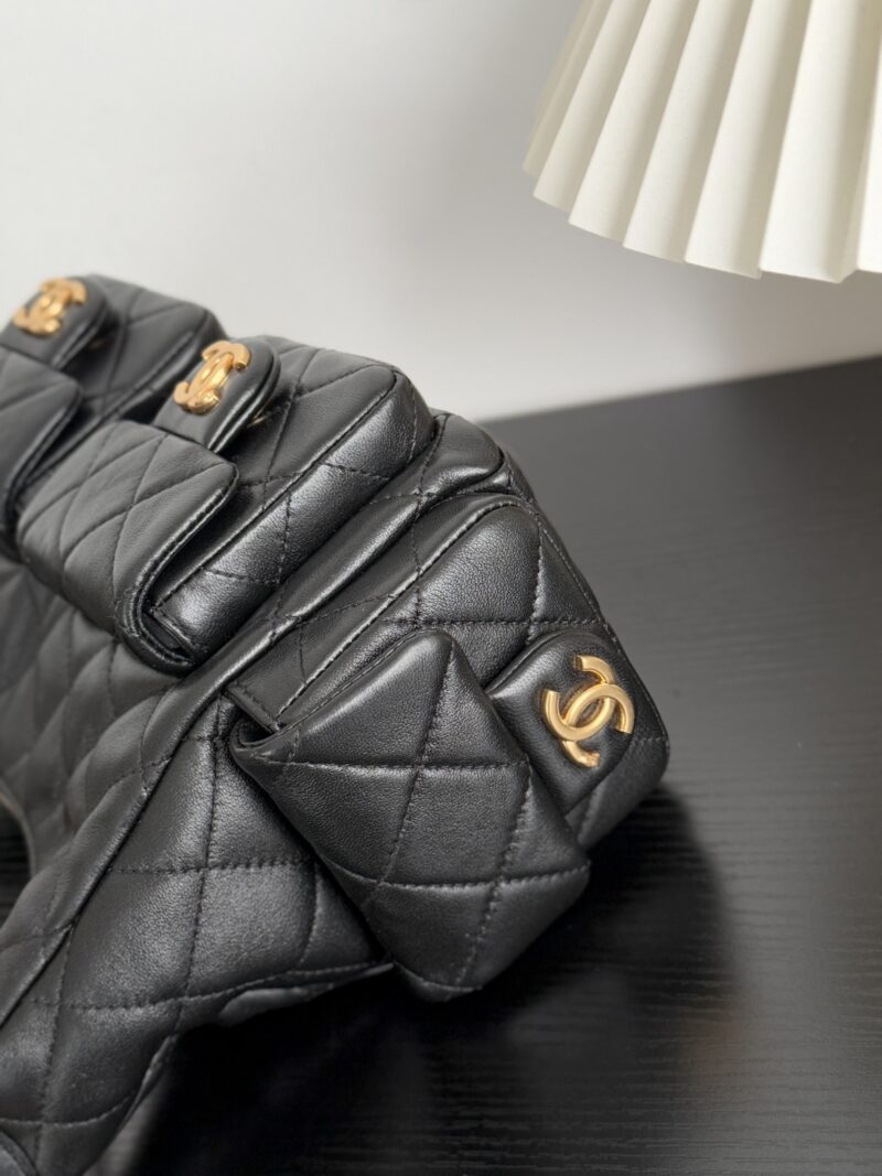 Chanel 25C Black Hobo Bag Replica - Image 3
