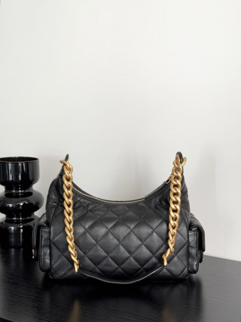 Chanel 25C Black Hobo Bag Replica - Image 9