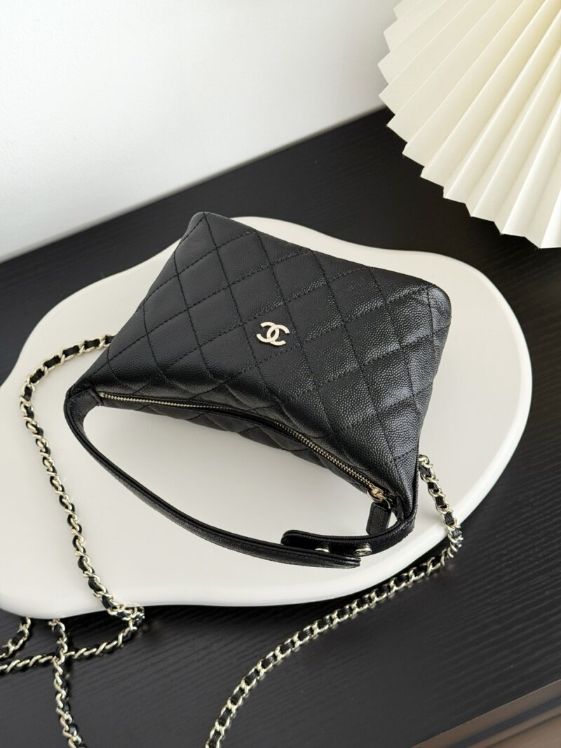 Replica Chanel 25C Hobo Chain Bag in Black - Image 8