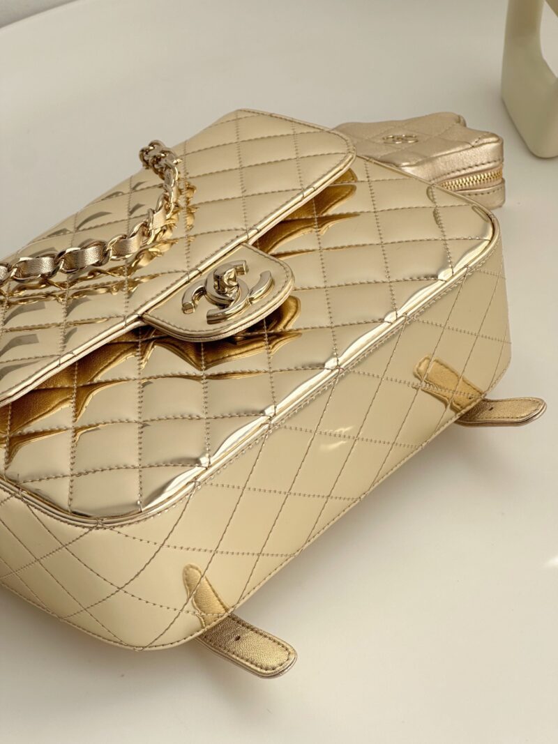 Chanel 24C gold mirror star backpack Replica - Image 4