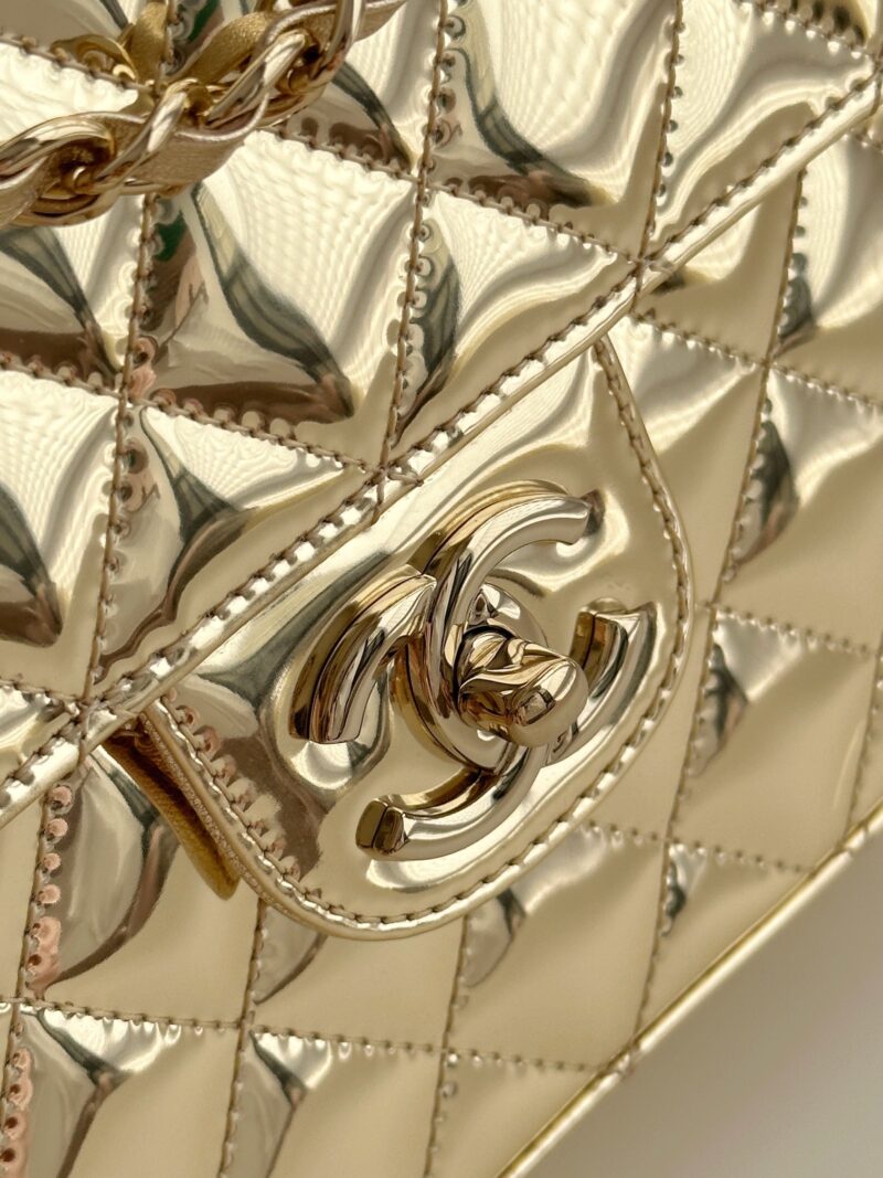 Chanel 24C gold mirror star backpack Replica - Image 5