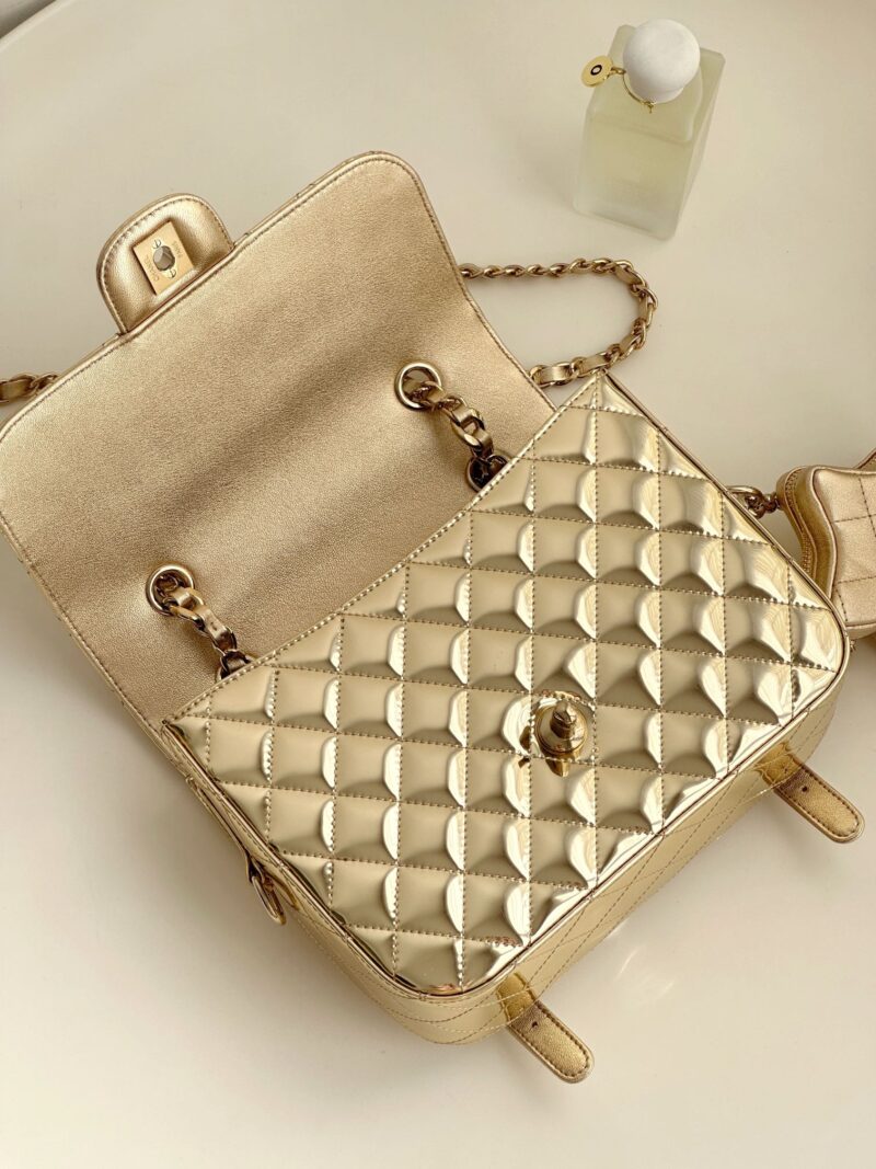 Chanel 24C gold mirror star backpack Replica - Image 2